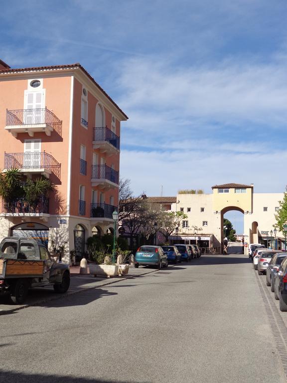 Apartment Port Grimaud Εξωτερικό φωτογραφία