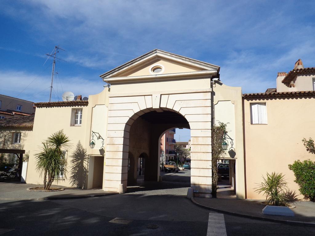 Apartment Port Grimaud Εξωτερικό φωτογραφία